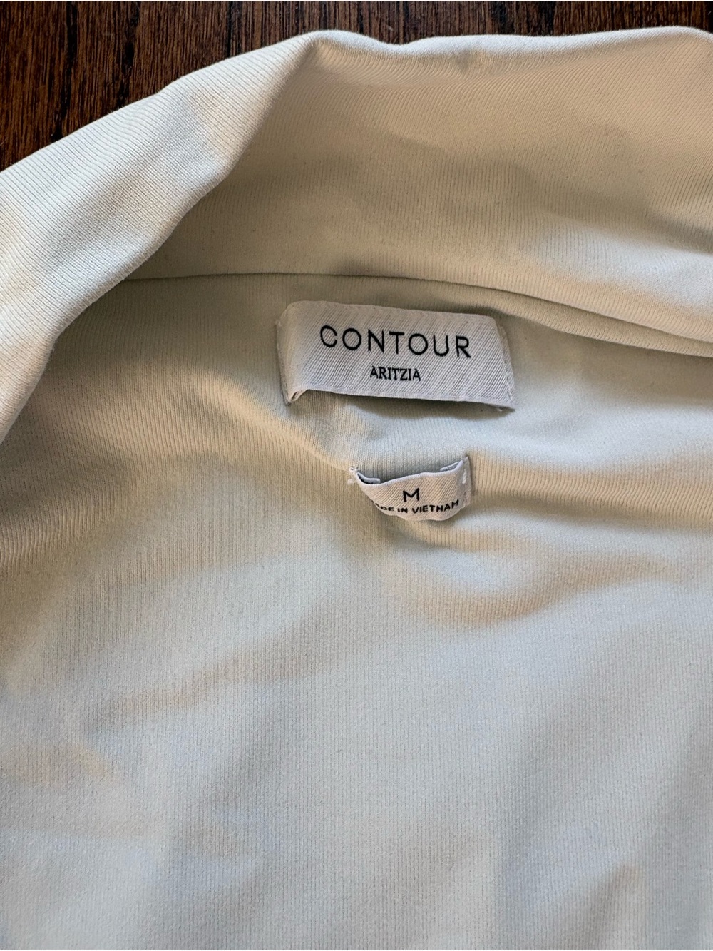 Aritzia top - Picture 4 of 7